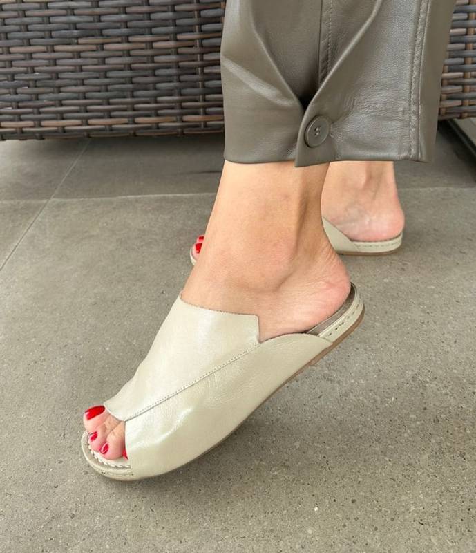 Flat Comfort New Veneto Off White Peito 